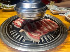 精品牛五花-唯成•韩国炭火烤肉 유성고기