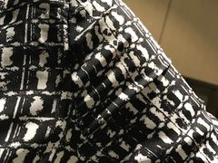 -小赵服装加工部(北中路328弄小区店)