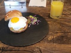 -HIGH FIVE哈福手工汉堡(桂林路店)