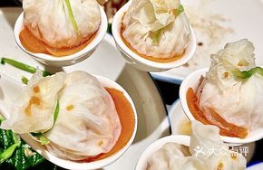 Pomegranate Shrimp Dumplings