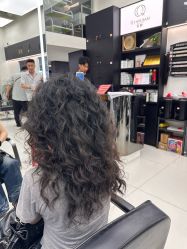 -乾健·烫染·接发SALON