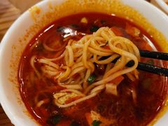 -十三朝牛馍王擀面皮(骡马市店)