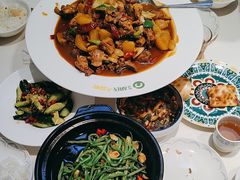 -西域胡氏大盘鸡(新华胡杨风店)