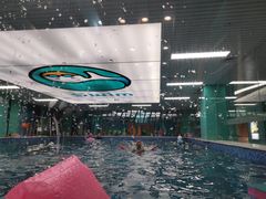 -Swim斯卫姆国际儿童游泳中心(红博中央公园店)