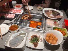 -海底捞火锅(旭辉MALL店)