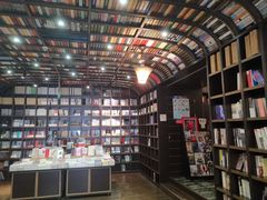 店内环境-钟书阁(松江泰晤士小镇店)