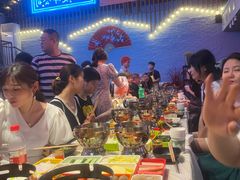 -里堂派对·独栋团建聚会小院轰趴馆(三圣乡店)