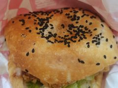 -塔斯汀中国汉堡(徐汇汇京广场店)