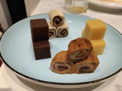 宫廷点心拼盘-羲和雅苑•北京烤鸭(陆家嘴中心店)