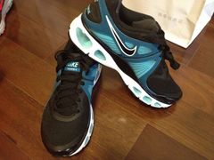 -NIKE上海青浦换季优惠店
