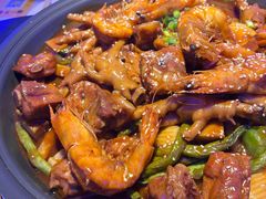 -徐记小怪兽肉蟹煲店(哈西万达金街店)