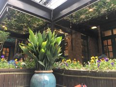 -玛格萝妮比萨屋(四平店)