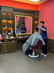 -贝勒爷专业男发