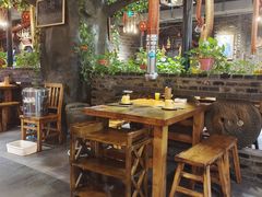 -喝丢一只鞋·东北烤肉·烧烤·铜火锅(童卫路店)