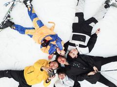 -采薇庄园四季滑雪场