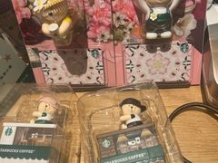 -星巴克(北京市民生金融中心店)