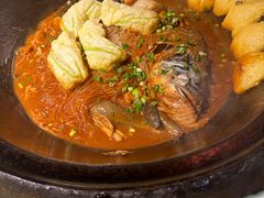 -鱼窝棚柴火铁锅炖(富山屯店)