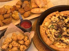 -必胜客(WOW中心城店)