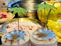 -三个椰子·现砍椰子鸡(金源CBD店)