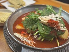 -喇喇排骨火锅·传统韩式脊骨汤(望京西园总店)