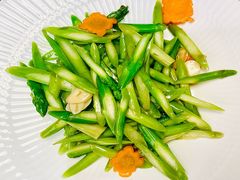 清炒芦笋-闫府私房菜·百年鲁菜(欧亚店)