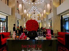 -Salon de The de Joel Robuchon(外滩18号店)