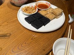 -汉小城·老铫子藕汤·乡野湖北菜(江汉路吉庆街店)