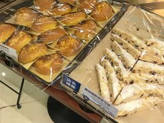 蔓越莓酥皮可颂-都恩客(高岛屋百货店)