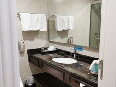 -上海怡沁园度假酒店