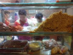 -Bánh Mì Huynh Hoa