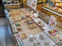 面包甜点陈列柜-多乐之日(田林东路店)