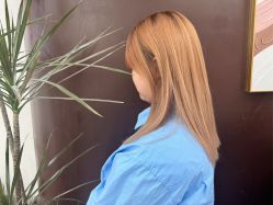 -DO A HAIRSTYLE