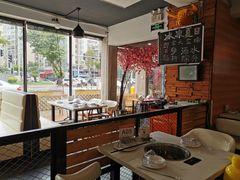 -三头牛·潮汕牛肉生蚝火锅 (夏湾店)
