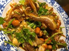 五香猪耳朵-锅来乐地锅鸡(安亭店)