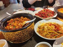 -万重锦·人文川菜馆(骡马市店)