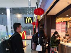 -麦当劳(深圳北站高铁店)