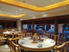 -力力渔港涉外店