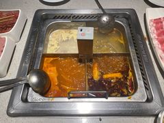 四宫格锅底-海底捞火锅(明湖路店)