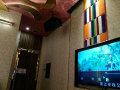 -蓝色派对KTV(聚然广场店)