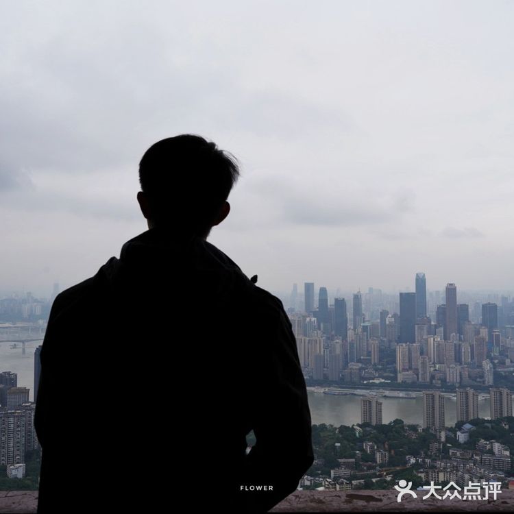 初秋，宜登高望远