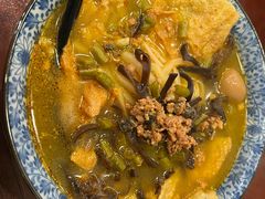 七爷螺蛳粉-螺世纪螺蛳粉·桂味小排档(裕德店)