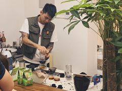 -Line 咖啡(石厦花园店)