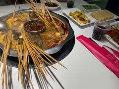 -佰人王串串香火锅(洋珠巷店)