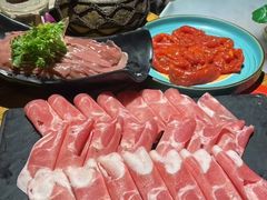 -老牌坊云南鱼豆花火锅(爱建店)