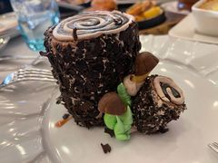 招牌树根蛋糕-莫斯科餐厅
