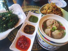 羊肚包肉-牧人嘎查蒙餐(富强路店)
