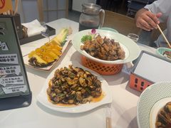 -嗨辣小聚·盘锦河蟹·海鲜烧烤龙虾(盘锦十年好店)