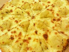 榴莲多多薄脆披萨-必胜客(天鹅湖万达店)