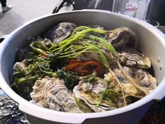 高压锅蒸生蚝大蚝-千岛蚝高压锅生蚝·人参火锅(白云万达店)