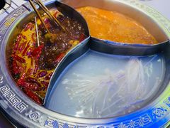 -钢管厂五区小郡肝串串香火锅(人民广场店)
